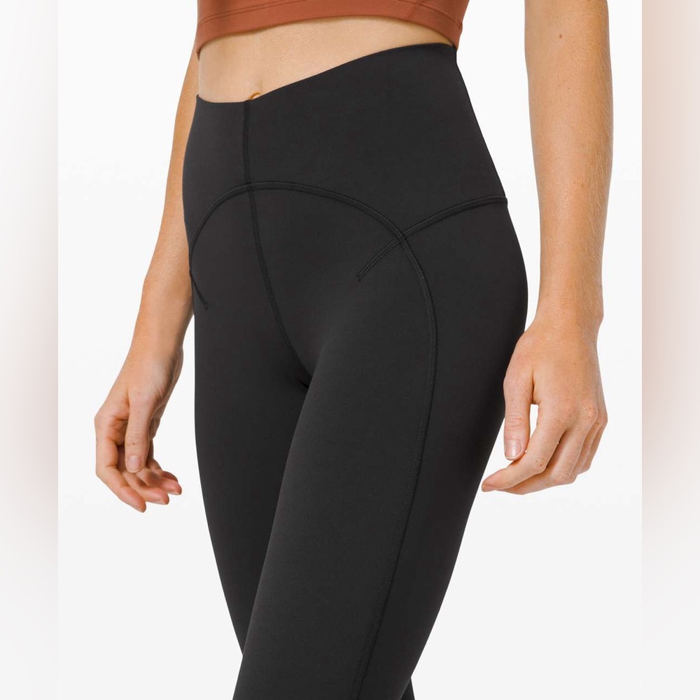 Lululemon Unlimit Legging 25” - Black